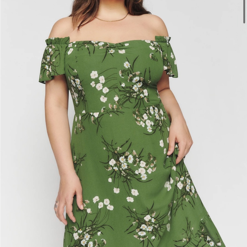 Reformation Buttetfly Dress Es in Lomita